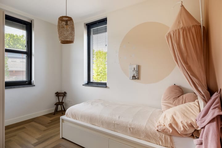 Foto 22 van Dorpsplein 10-E