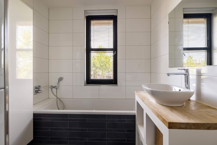 Foto 24 van Dorpsplein 10-E