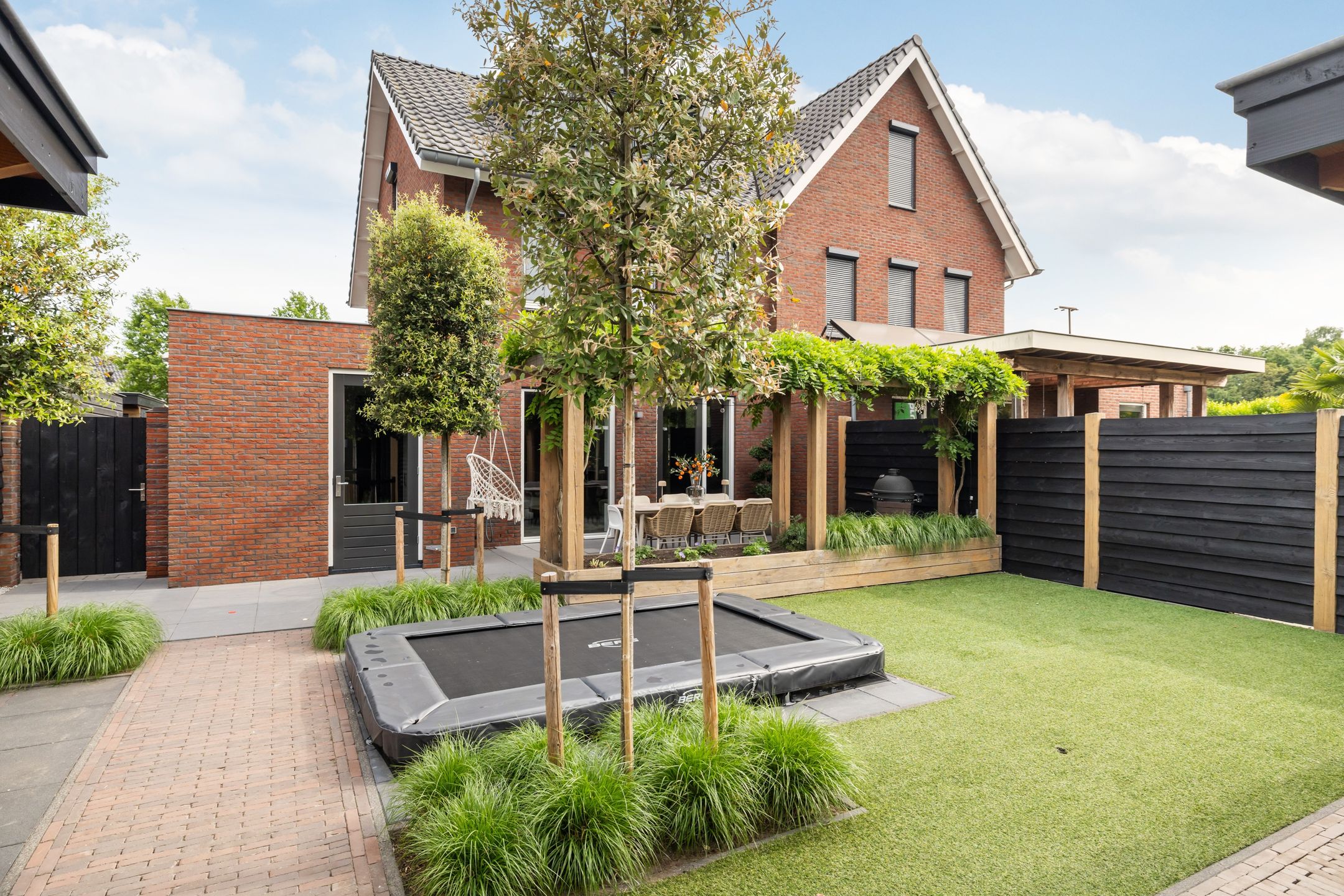 Foto 30 van Dorpsplein 10-E