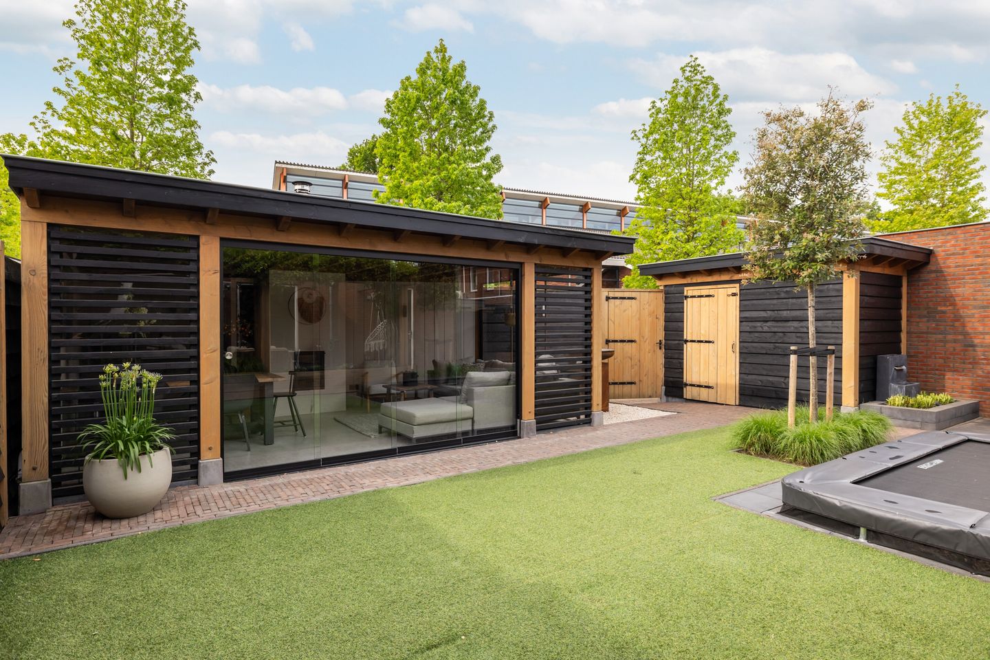 Foto 34 van Dorpsplein 10-E