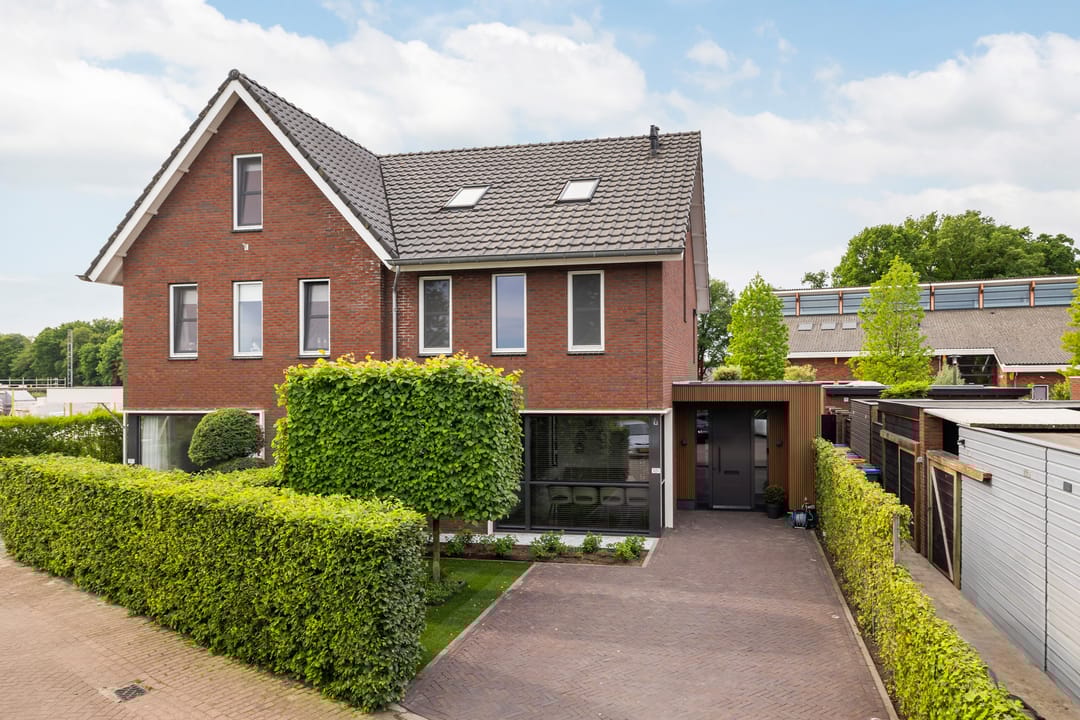 Foto 38 van Dorpsplein 10-E