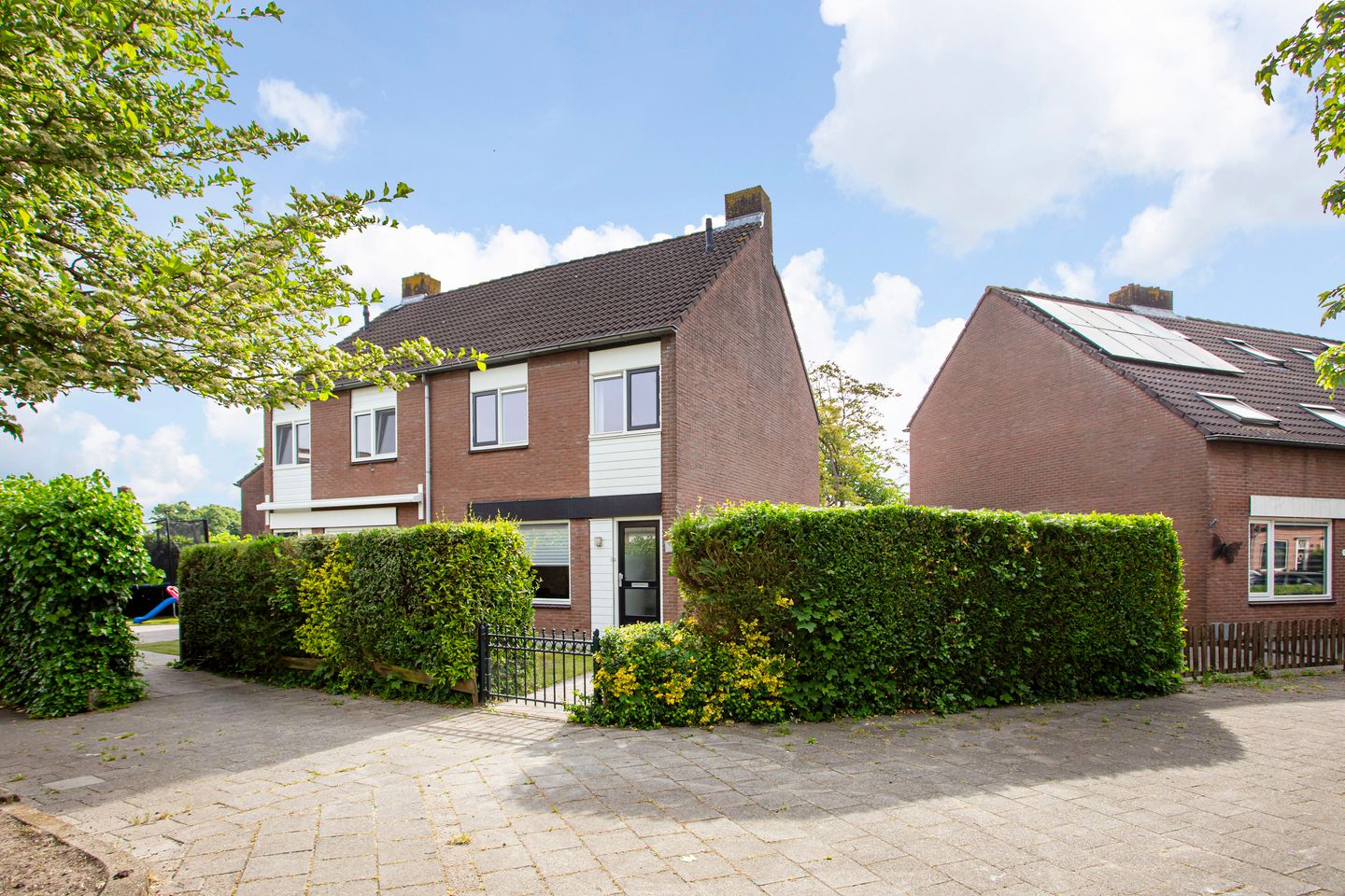 Foto 1 van Aardbeiengaard 2