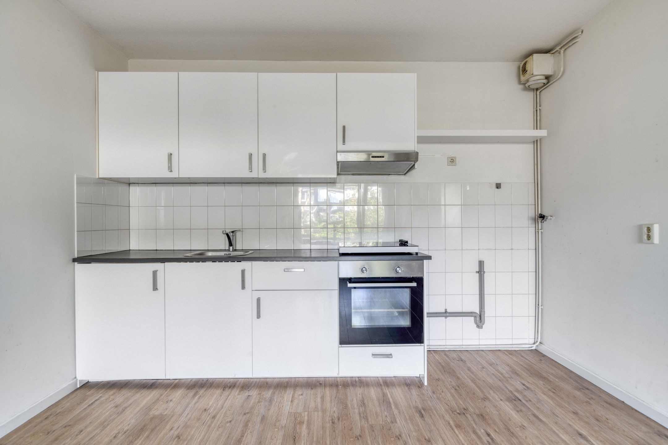 Photo 3 of Straatsburgsestraat 5