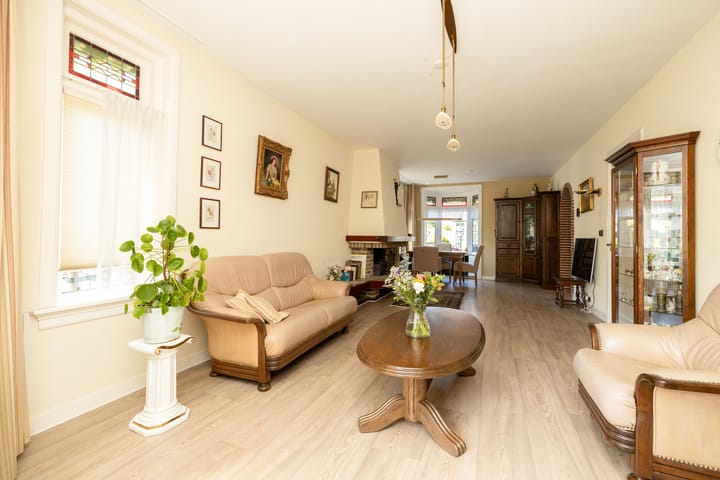 Foto 5 van Julianaplein 1