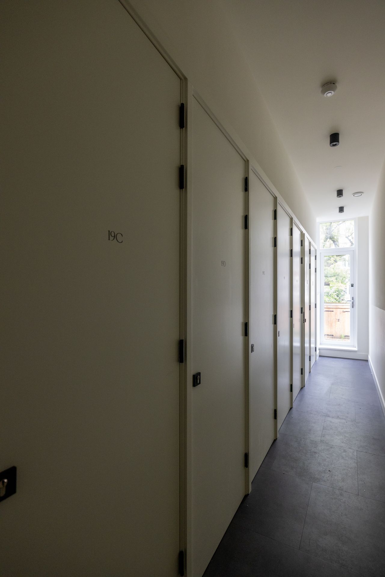 Photo 9 of Beatrijsstraat 19-F