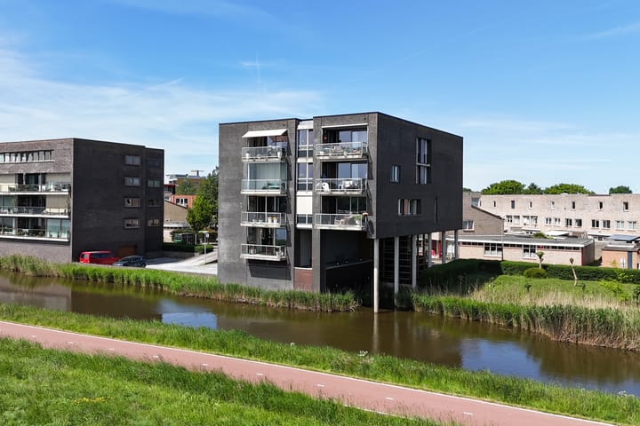 Foto 1 van L. Springerstraat 160