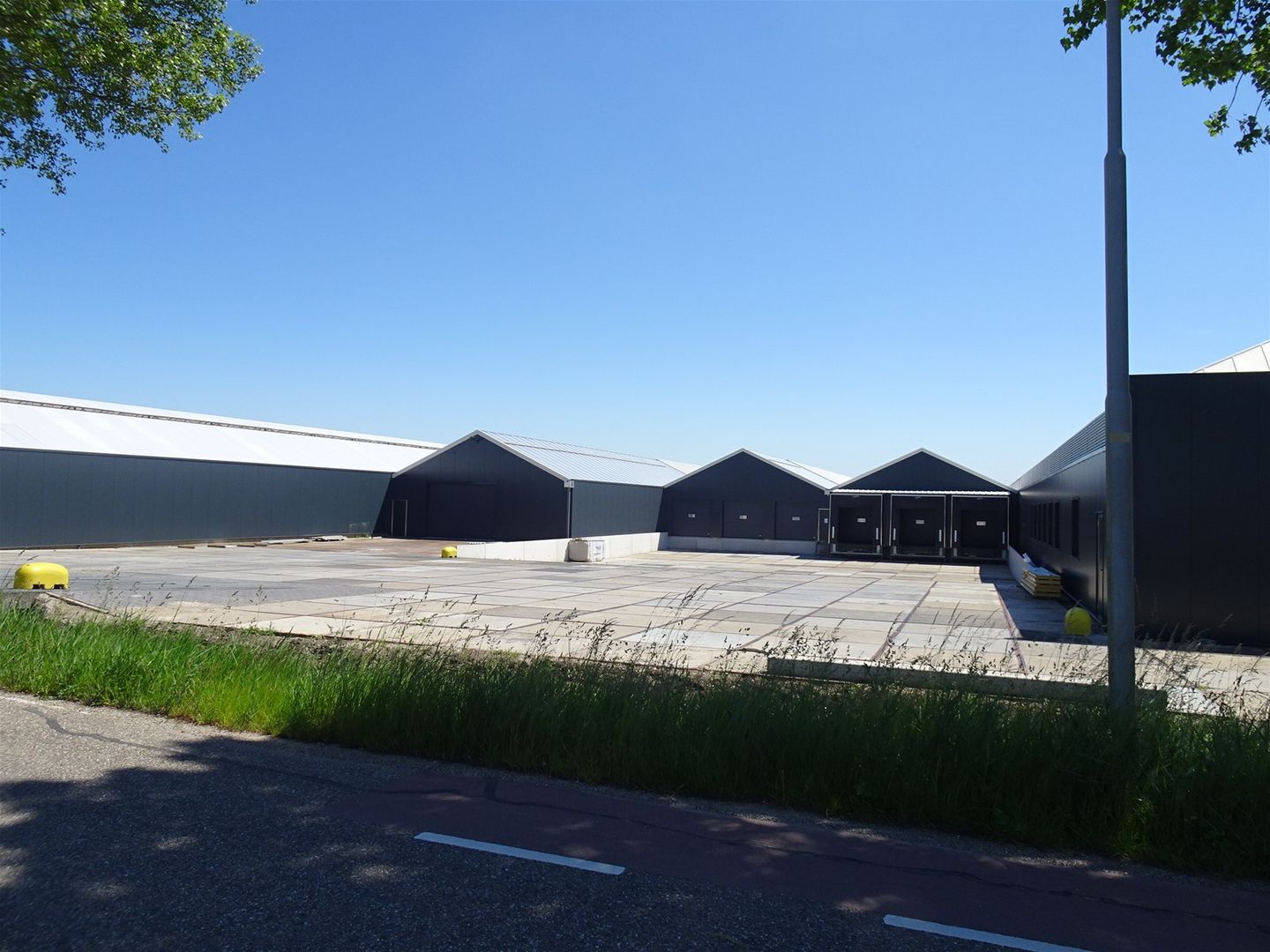Bekijk foto 1 van Meerlandenweg 65
