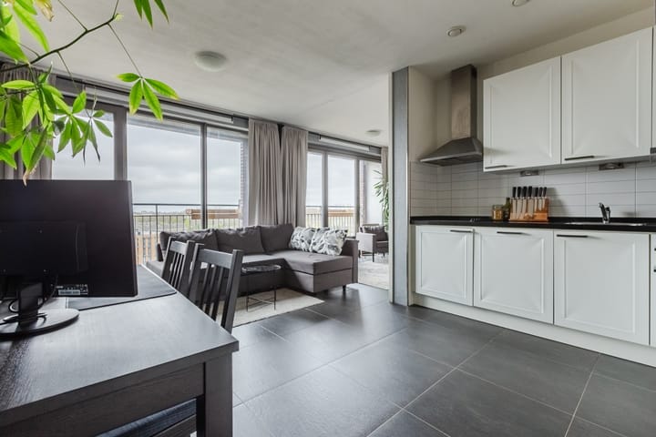 Photo 7 of Jan Evertsenstraat 571