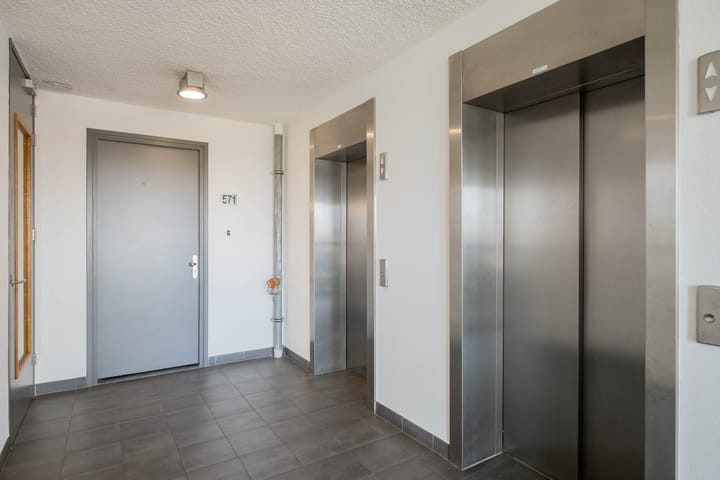 Photo 30 of Jan Evertsenstraat 571