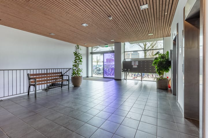 Photo 47 of Jan Evertsenstraat 571