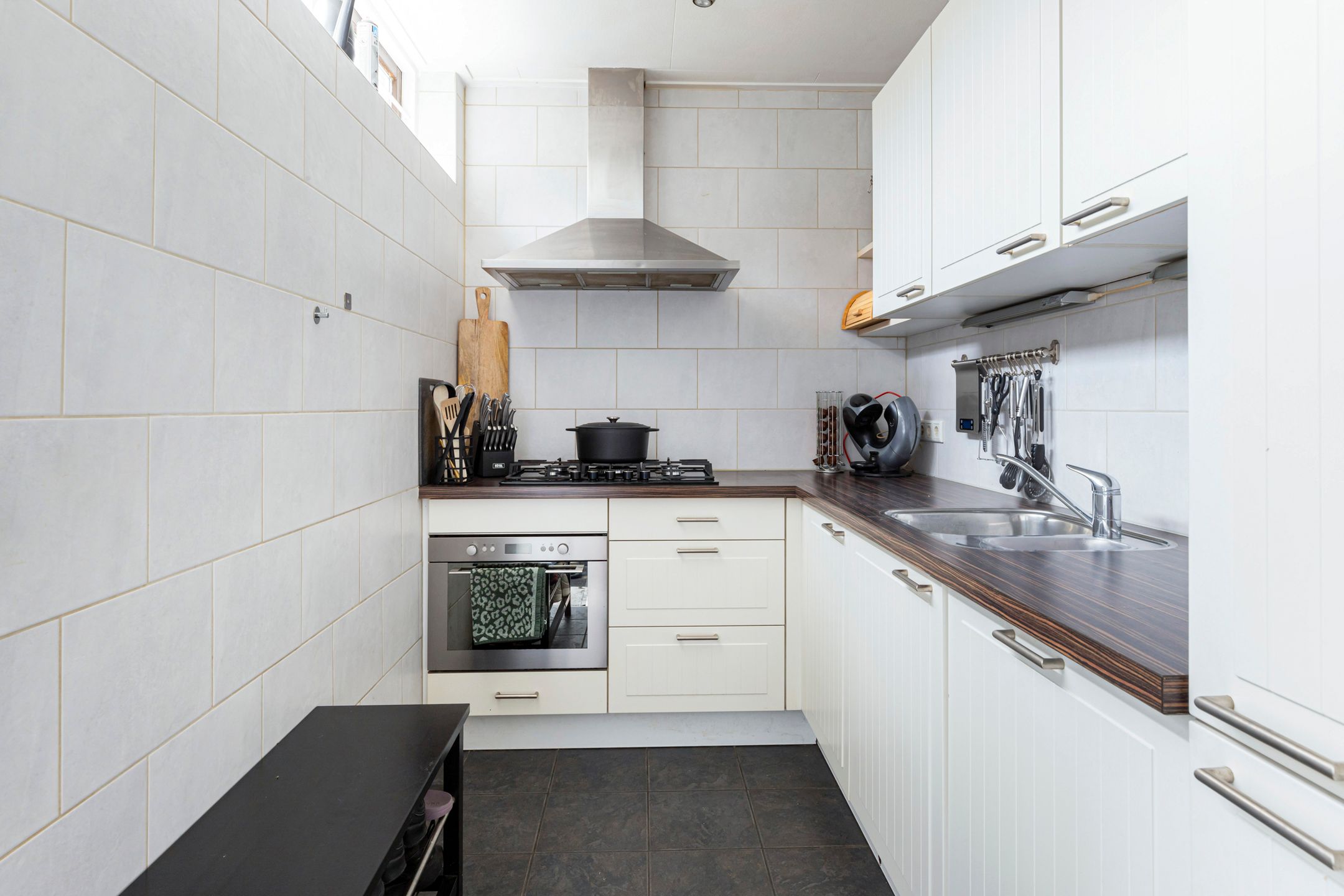 Foto 15 van Domela Nieuwenhuisstraat 17