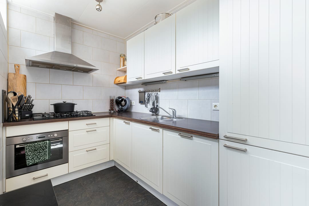 Foto 16 van Domela Nieuwenhuisstraat 17