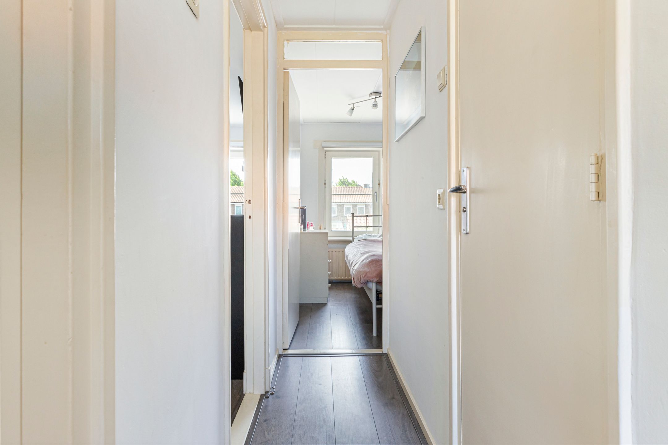 Foto 21 van Domela Nieuwenhuisstraat 17