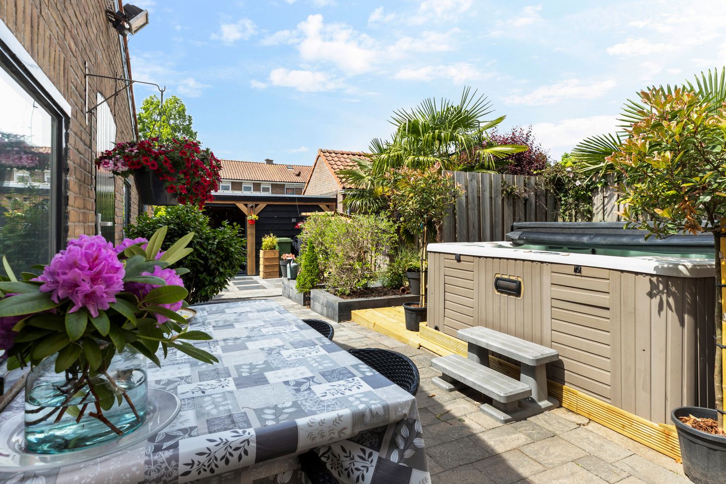 Foto 29 van Domela Nieuwenhuisstraat 17