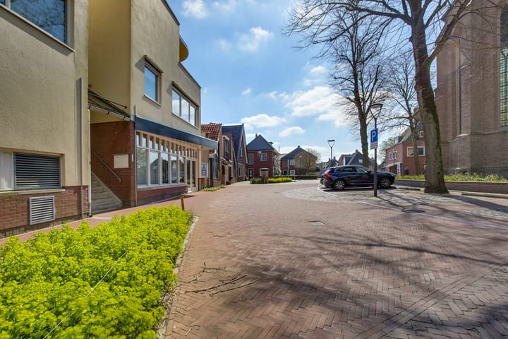 Foto 8 van Kerkplein 15-D