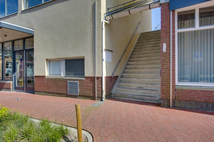 Foto 9 van Kerkplein 15-D