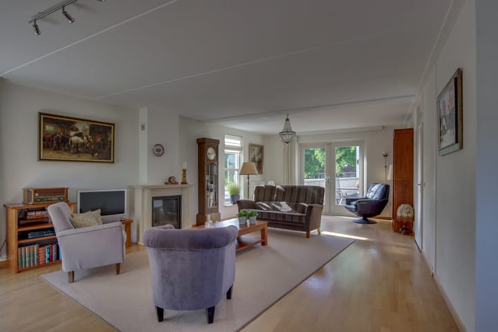 Foto 21 van Kerkplein 15-D