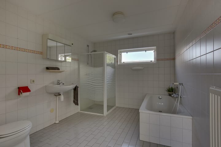 Foto 38 van Kerkplein 15-D