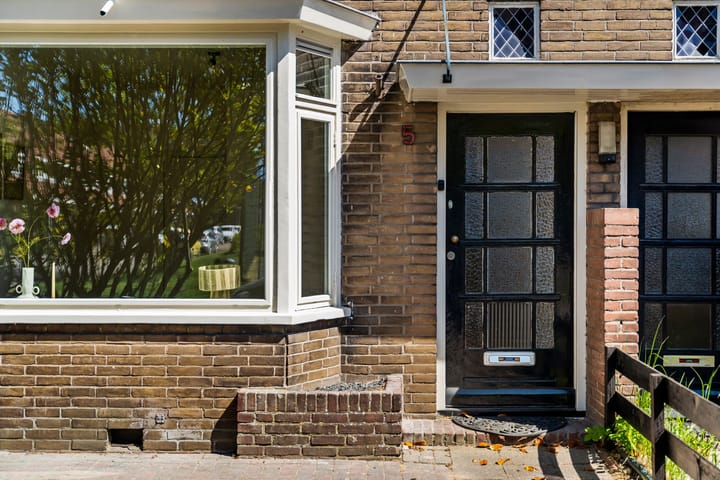 Photo 3 of Brederostraat 5