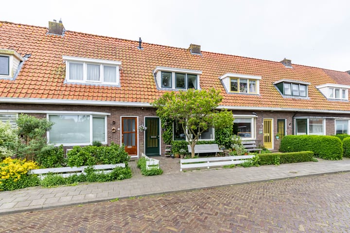 Photo 6 of Wassenberghstraat 12