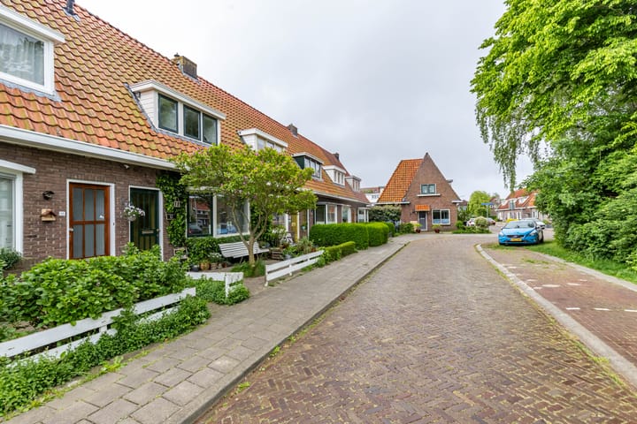 Photo 12 of Wassenberghstraat 12