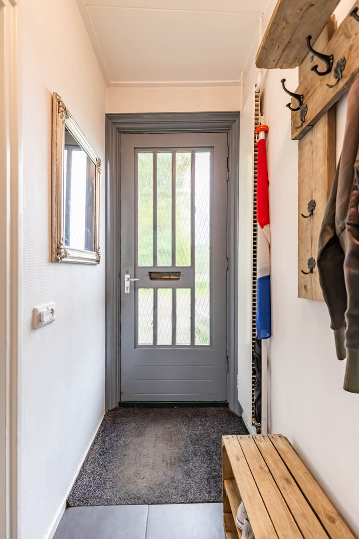 Photo 18 of Wassenberghstraat 12