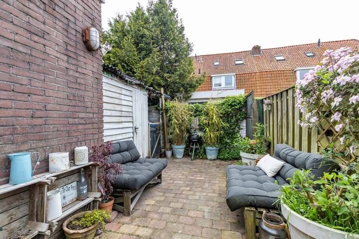 Photo 37 of Wassenberghstraat 12