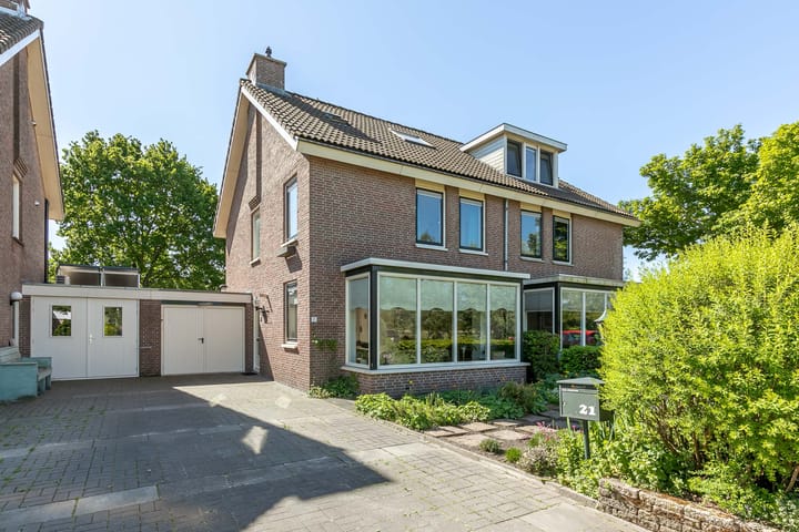 Foto 2 van Honingbij 21