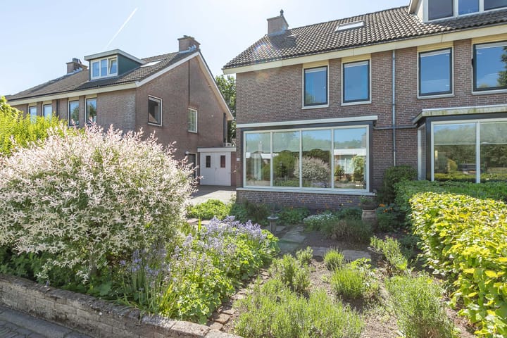 Foto 3 van Honingbij 21