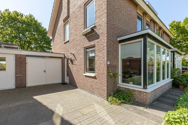 Foto 4 van Honingbij 21