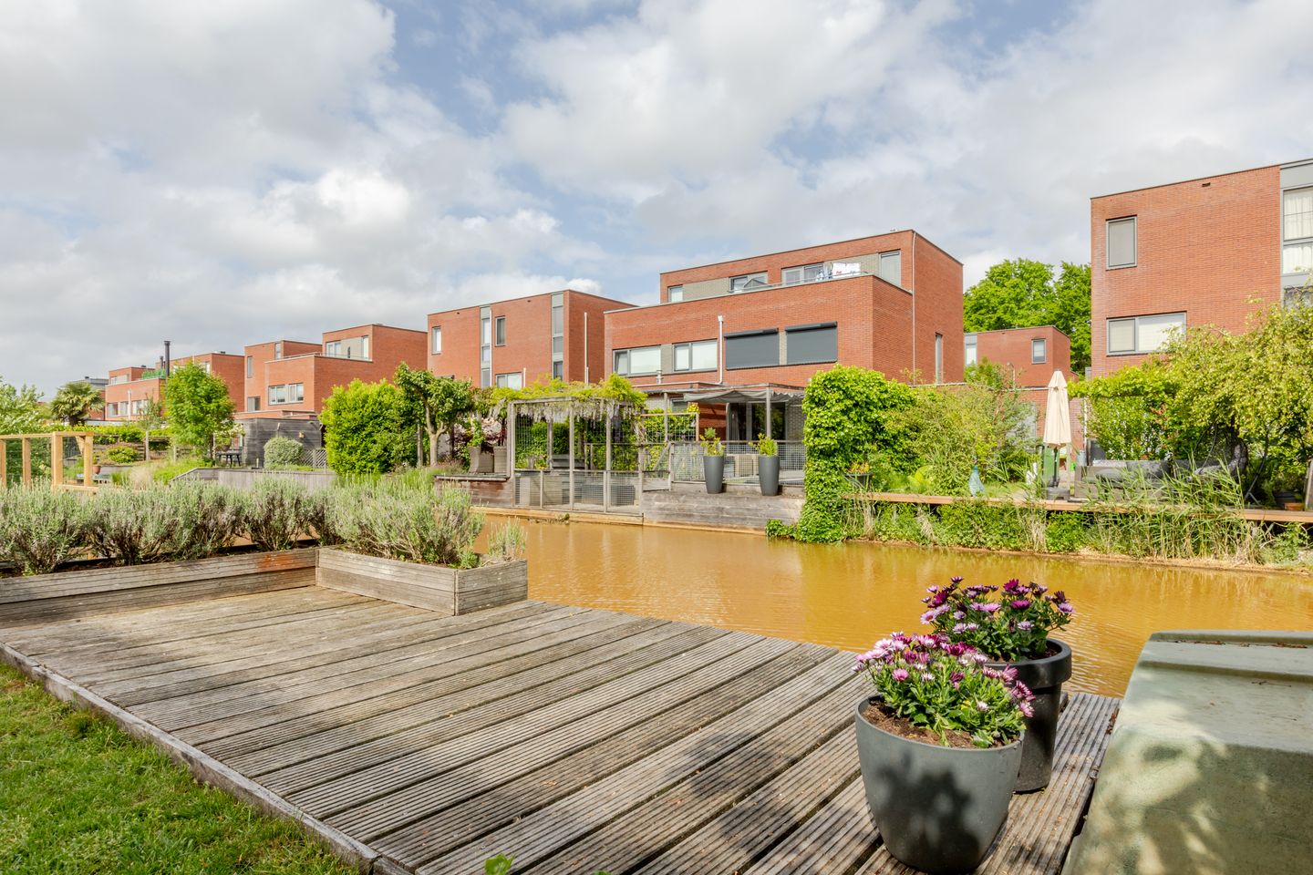 Foto 49 van Nicolaas Beetslaan 39