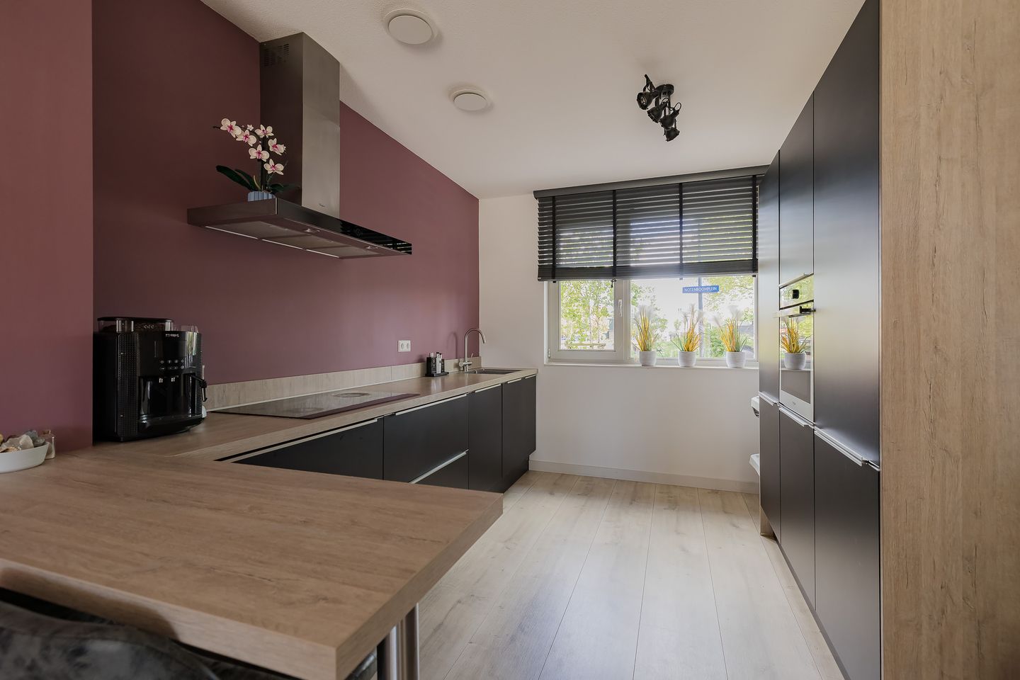 Foto 4 van Notenboomplein 48