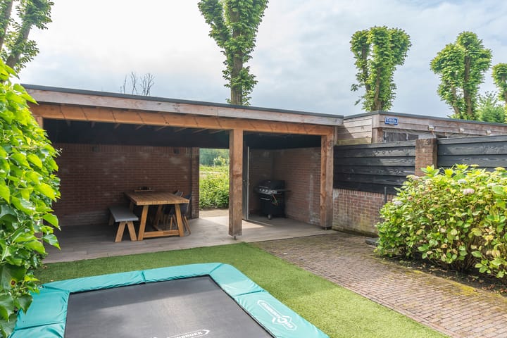 Foto 32 van Vonderstraat 14