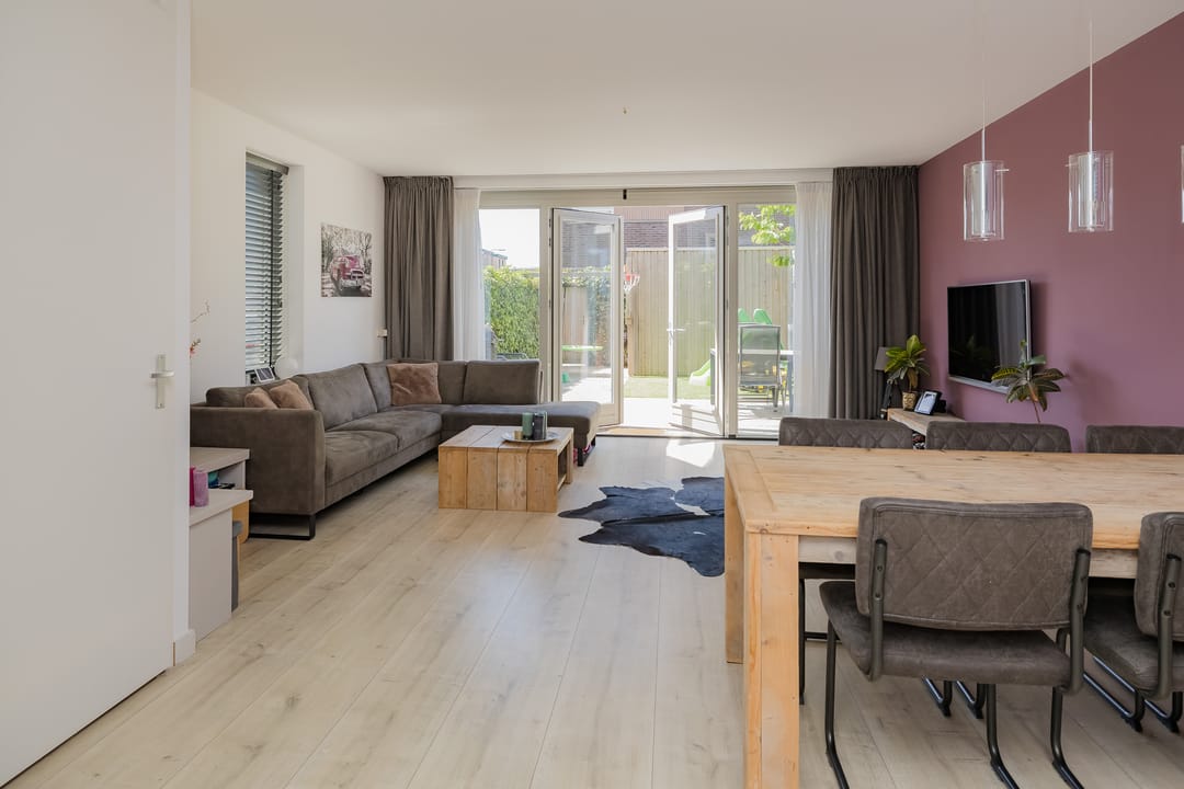 Foto 23 van Notenboomplein 48