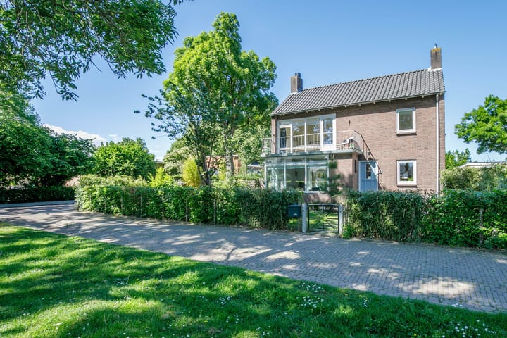 Foto 1 van Beatrixplantsoen 22