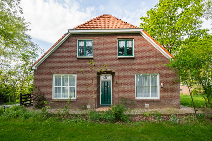 Photo 8 of Aaltenseweg 5