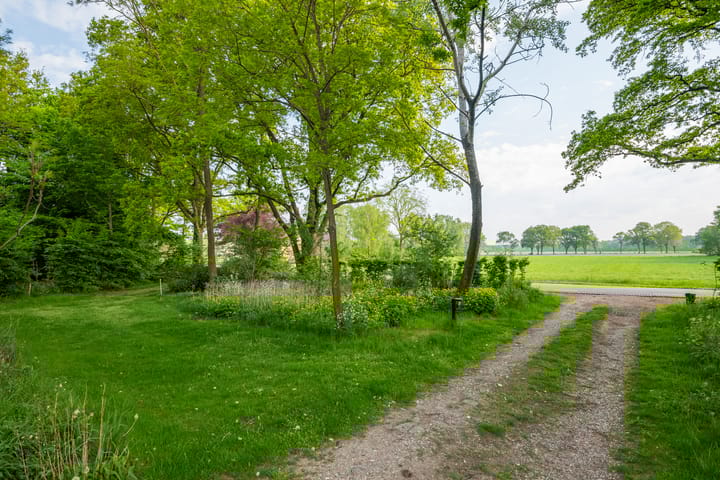 Photo 14 of Aaltenseweg 5