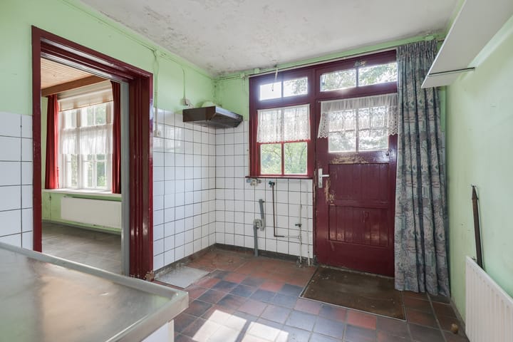 Photo 32 of Aaltenseweg 5