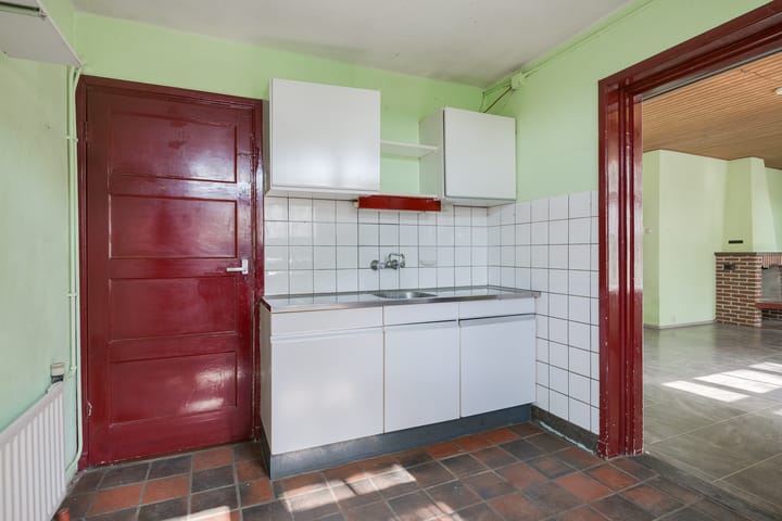 Photo 33 of Aaltenseweg 5