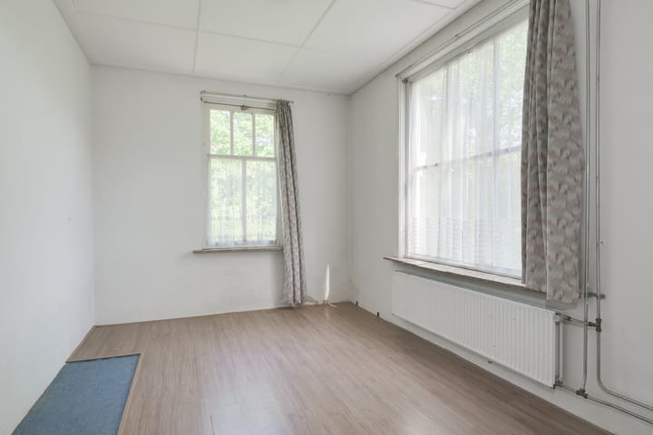 Photo 34 of Aaltenseweg 5