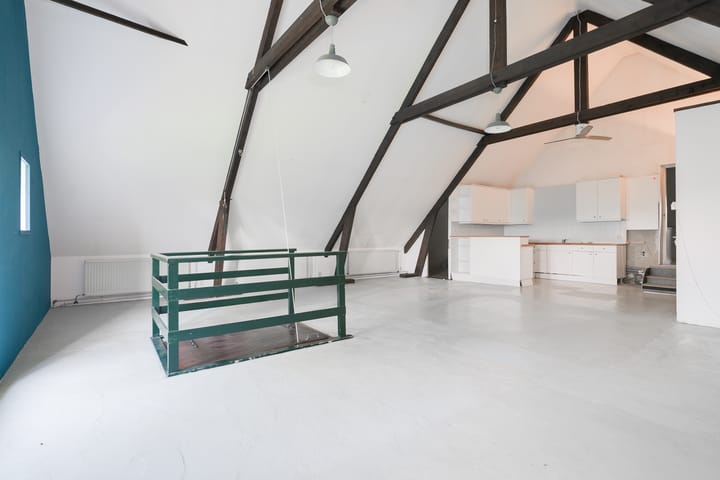 Photo 2 of Aaltenseweg 5