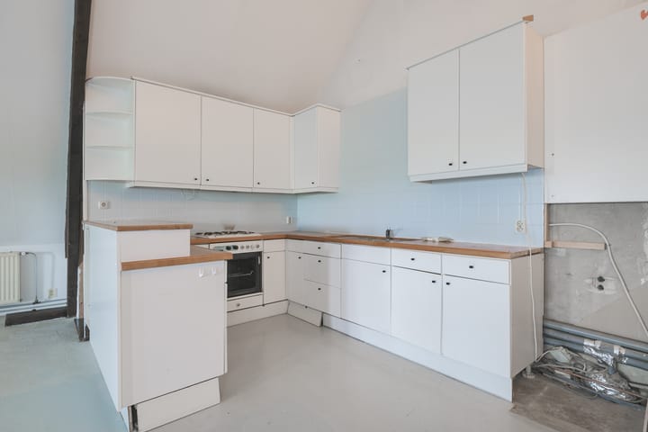 Photo 46 of Aaltenseweg 5