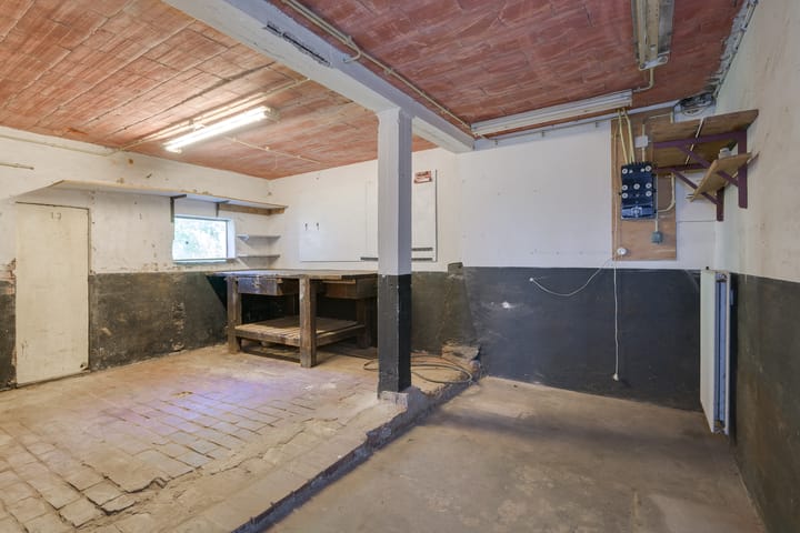 Photo 56 of Aaltenseweg 5