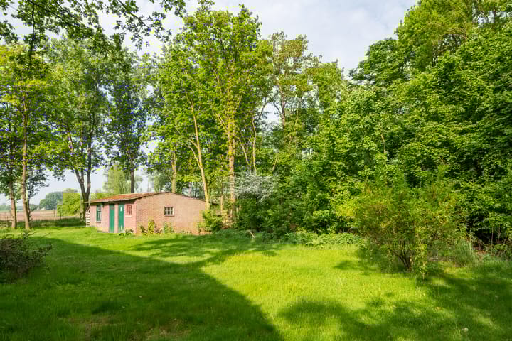 Photo 70 of Aaltenseweg 5