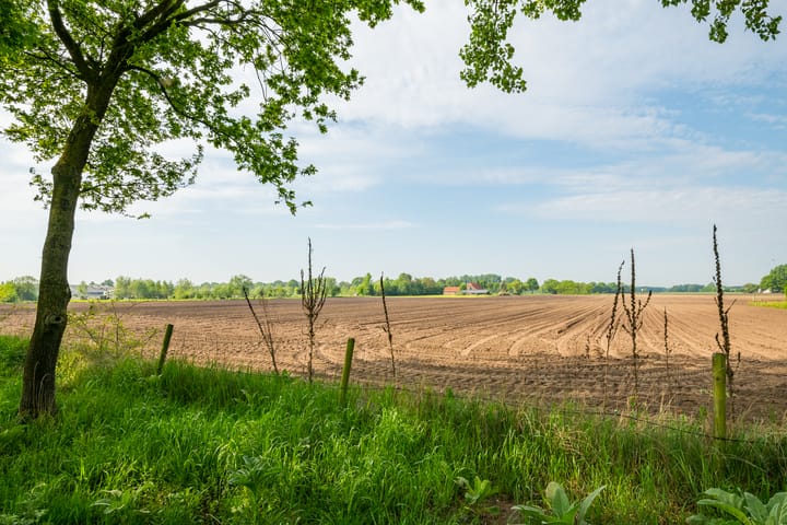 Photo 75 of Aaltenseweg 5