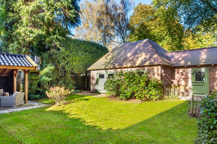 Foto 33 van Wallandlaan 1