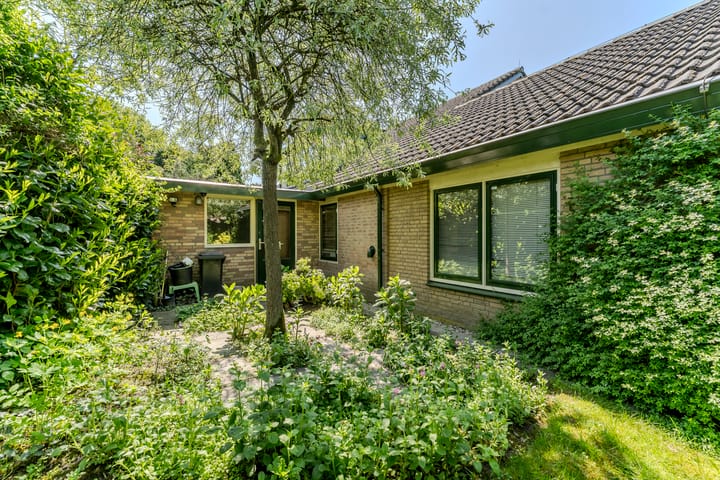 Foto 48 van Jachtopziener 1