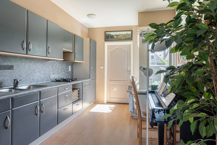 Photo 13 of Westelijk Achterom 7