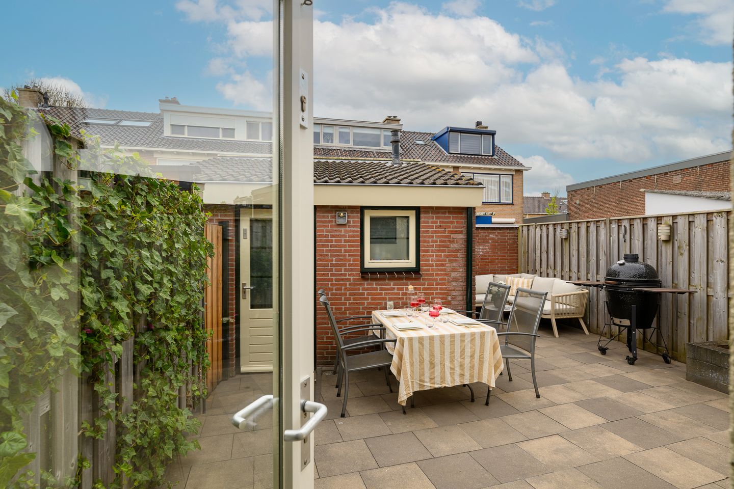 Foto 10 van Rijnweg 43