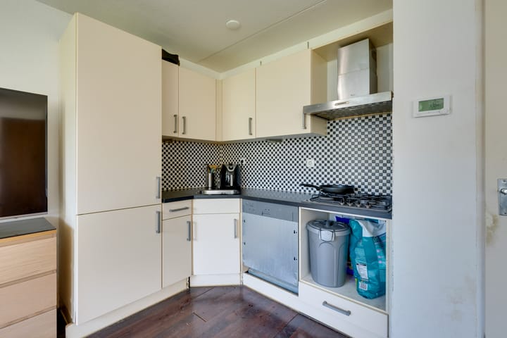 Foto 12 van IJplein 270